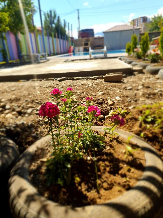 #Home-11 Batumi Esterno foto