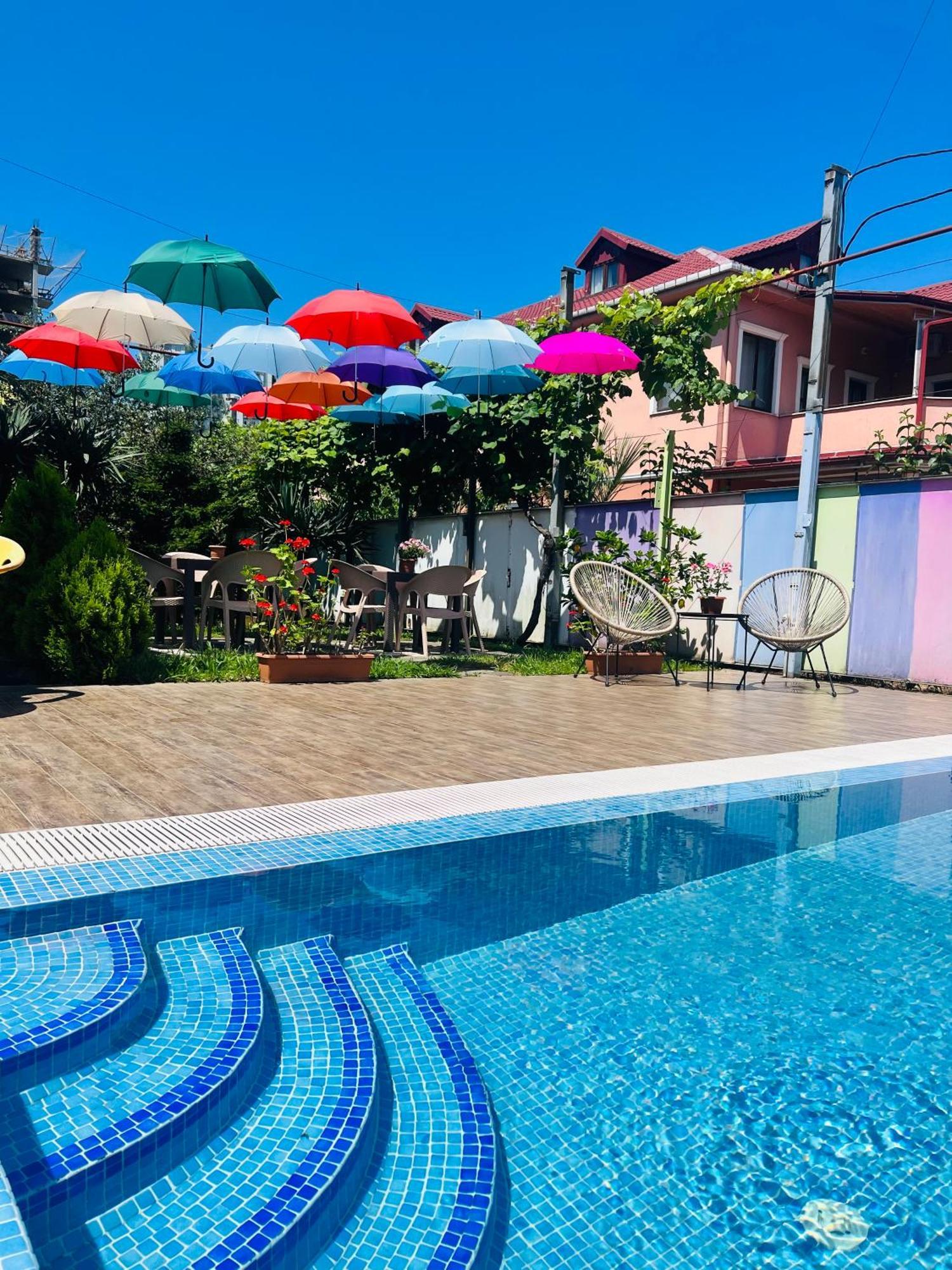 #Home-11 Batumi Esterno foto
