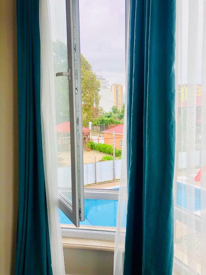 #Home-11 Batumi Esterno foto