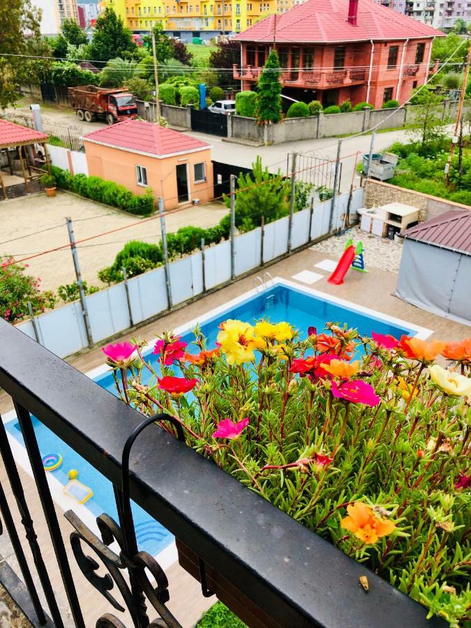 #Home-11 Batumi Esterno foto